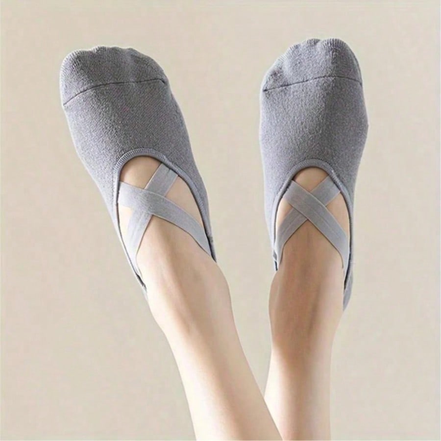 Anti-slip silicone sole yoga s - Yoga Fitness Workout ulasan dan harga