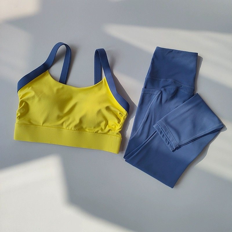 Yoga set, high-intensity yoga  - Yoga In Fitness ulasan dan harga